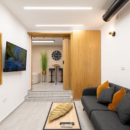 Romsuites - Amazing Atmosphere, Baha'I Gardens Main Street, German Colony Haifa Bagian luar foto